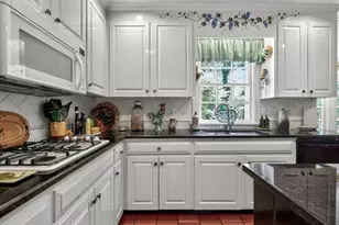 3412 Landor Rd, Raleigh, NC 27609 - Photo 13