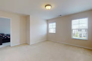 8032 Remington Heights Dr, Raleigh, NC 27616 - Photo 17