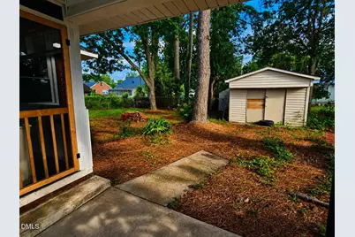 1018 E 9th Street, Lumberton, NC 28358 - Photo 5