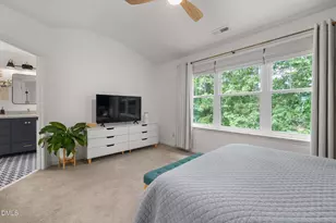 302 Linden Park Ln, Cary, NC 27519 - Photo 27