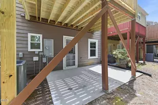 302 Linden Park Ln, Cary, NC 27519 - Photo 37