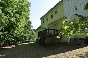 9 Clover Hill Pl, Durham, NC 27712 - Photo 5