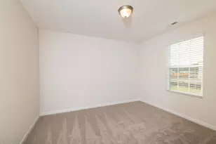 923 Rock Pillar Rd, Clayton, NC 27520 - Photo 17