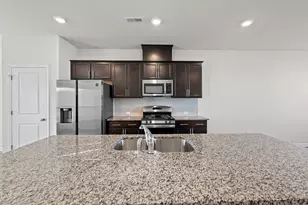 6307 Perry Creek Rd, Raleigh, NC 27616 - Photo 5