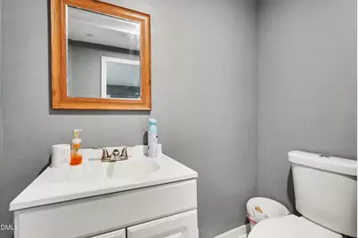 423 E Edinborough Avenue, Raeford, NC 28376 - Photo 23