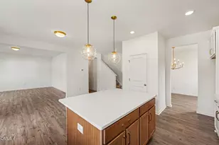 100 Benson Vlg Dr, Benson, NC 27504 - Photo 11