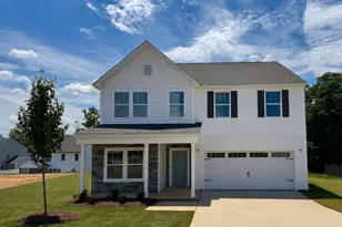 100 Benson Vlg Dr, Benson, NC 27504 - Photo 1
