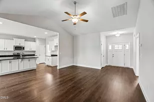 96 Arapahoe Dr, Kenly, NC 27542 - Photo 5