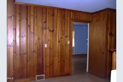 1820 S Garnett  Street Extension, Henderson, NC 27536 - Photo 11