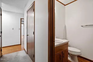 129 Lake Pine Dr, Cary, NC 27511 - Photo 15