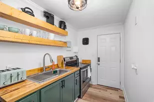 705 Daniels St, Raleigh, NC 27605 - Photo 7