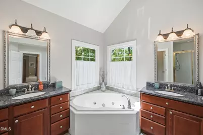 5805 Valley Mist Court, Raleigh, NC 27613 - Photo 41
