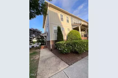 1408 Crafton Way #None, Raleigh, NC 27607 - Photo 3