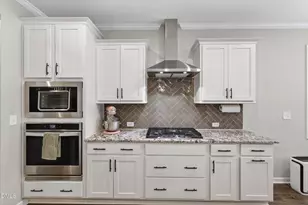 8909 Hardie Farm Cir, Wake Forest, NC 27587 - Photo 17