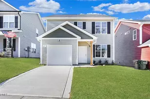 63 Crawford Pkwy, Clayton, NC 27520 - Photo 1