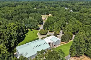 10910 Berry Woods Ln, Raleigh, NC 27617 - Photo 53
