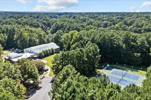 10910 Berry Woods Ln, Raleigh, NC 27617 - Photo 55