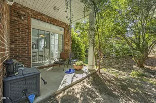 113 Longchamp Ln, Cary, NC 27519 - Photo 9
