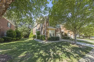 113 Longchamp Ln, Cary, NC 27519 - Photo 5