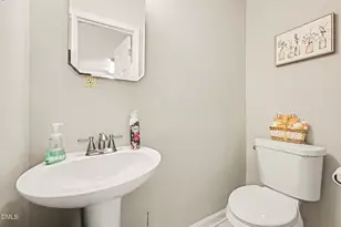 4704 Blue Bird Ct, Raleigh, NC 27606 - Photo 21