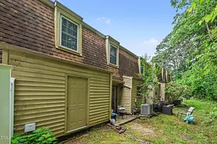 4704 Blue Bird Ct, Raleigh, NC 27606 - Photo 23