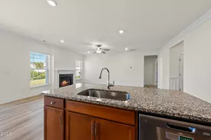 545 Glenwyck Ct, Fuquay-Varina, NC 27526 - Photo 7