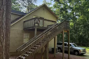 2902 Saddle Dr, Durham, NC 27712 - Photo 3