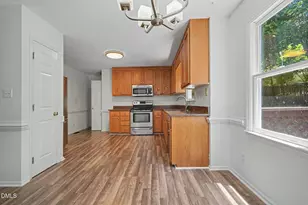 401 Holly Berry Ln, Holly Springs, NC 27540 - Photo 15
