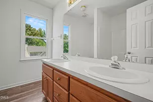 401 Holly Berry Ln, Holly Springs, NC 27540 - Photo 25