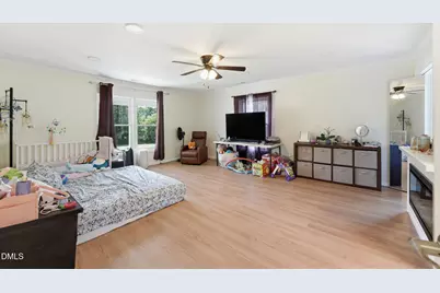 2016 Haw River Hopedale Road, Burlington, NC 27217 - Photo 19