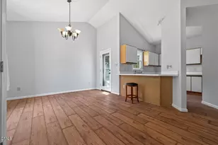 105 Ellsworth Pl, Cary, NC 27511 - Photo 11