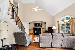 25 Winchester Ct, Youngsville, NC 27596 - Photo 3