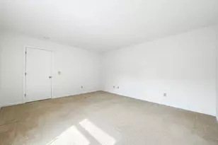 143 Brookberry Cir, Chapel Hill, NC 27517 - Photo 17