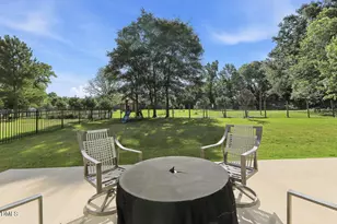 417 Long Lake Dr, Fuquay Varina, NC 27526 - Photo 59