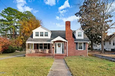 313 S 4th Street, Smithfield, NC 27577 - Photo 1