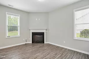 218 Day Lily St, Selma, NC 27576 - Photo 9