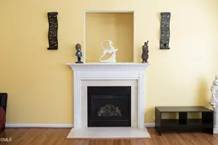5406 Cowan Ln, Raleigh, NC 27610 - Photo 5