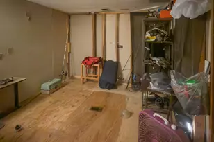 8800 Spring Meadow Dr, Hickory, NC 28601 - Photo 23