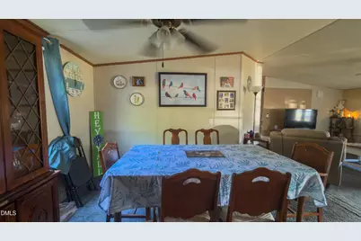 8800 Spring Meadow Drive, Hickory, NC 28601 - Photo 9
