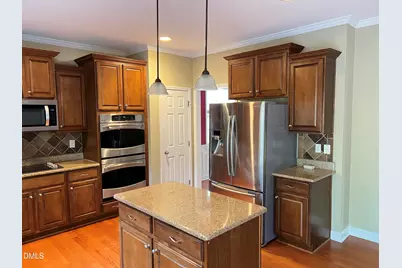 936 Bentbury Way, Cary, NC 27518 - Photo 7