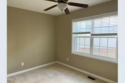 936 Bentbury Way, Cary, NC 27518 - Photo 9