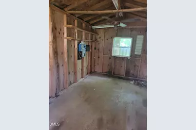 607 E Butler Avenue, Liberty, NC 27298 - Photo 63