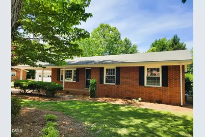 607 E Butler Avenue, Liberty, NC 27298 - Photo 5