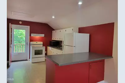 607 E Butler Avenue, Liberty, NC 27298 - Photo 51