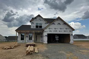 71 Quilting Dr, Benson, NC 27504 - Photo 1