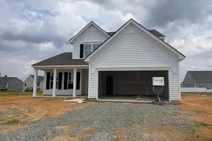 71 Quilting Dr, Benson, NC 27504 - Photo 1