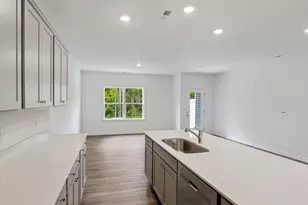 504 Cherry Laurel Dr, Sanford, NC 27332 - Photo 5