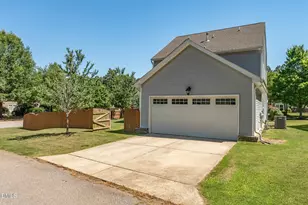1002 Churchill Glen Blvd, Knightdale, NC 27545 - Photo 11