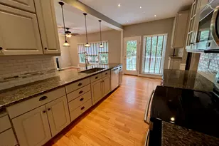 18 Garden Hills Ct, Durham, NC 27712 - Photo 9