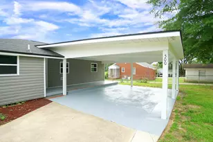 500 E McNeill St, Lillington, NC 27546 - Photo 11